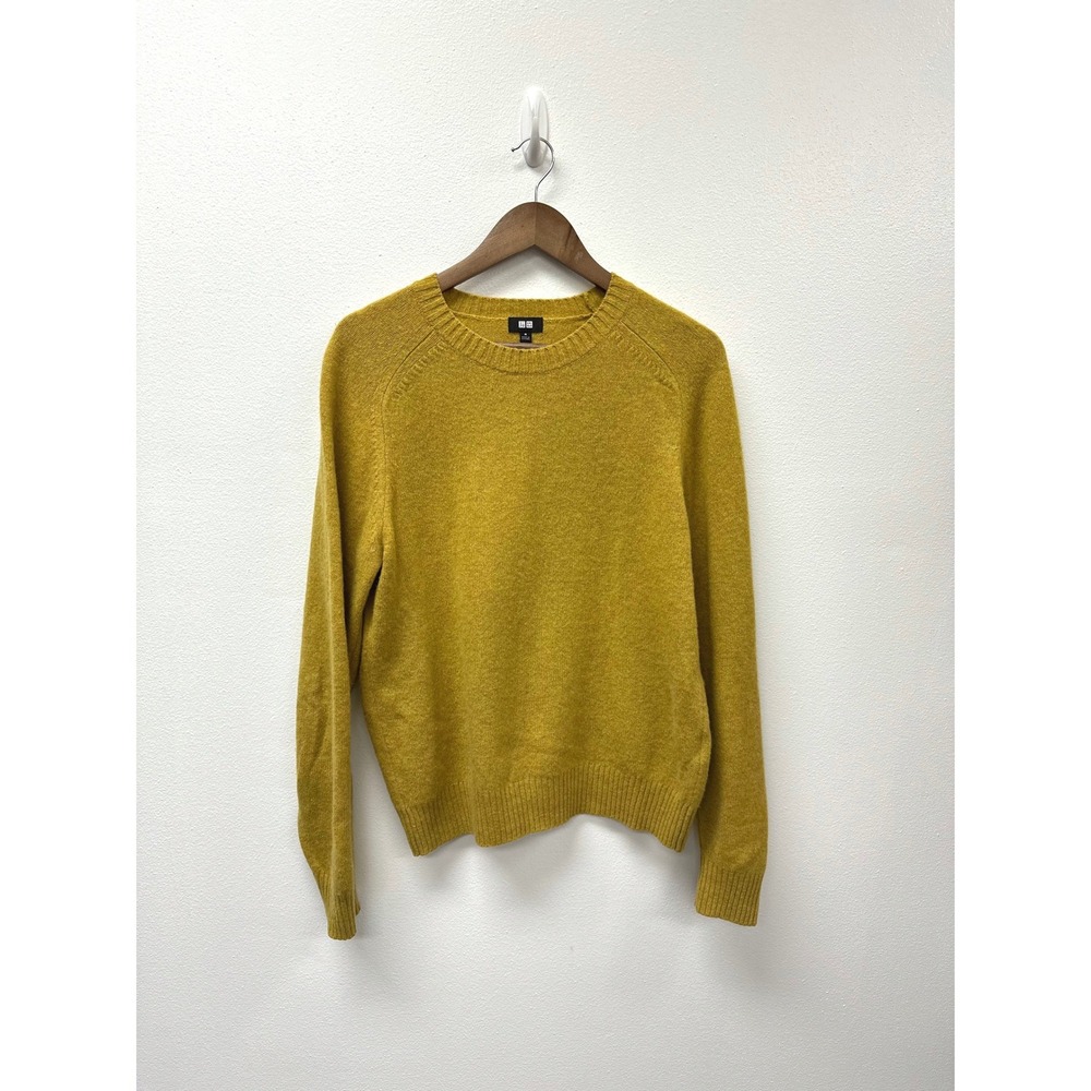 Uniqlo Wool Knit Crew Neck Sweater Chartreuse Green M